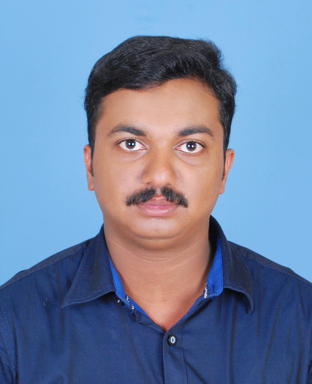 Manu Thilak